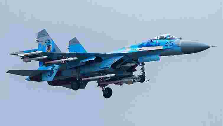 Військовий літак Су-27 розбився на Житомирщині, пілот загинув 