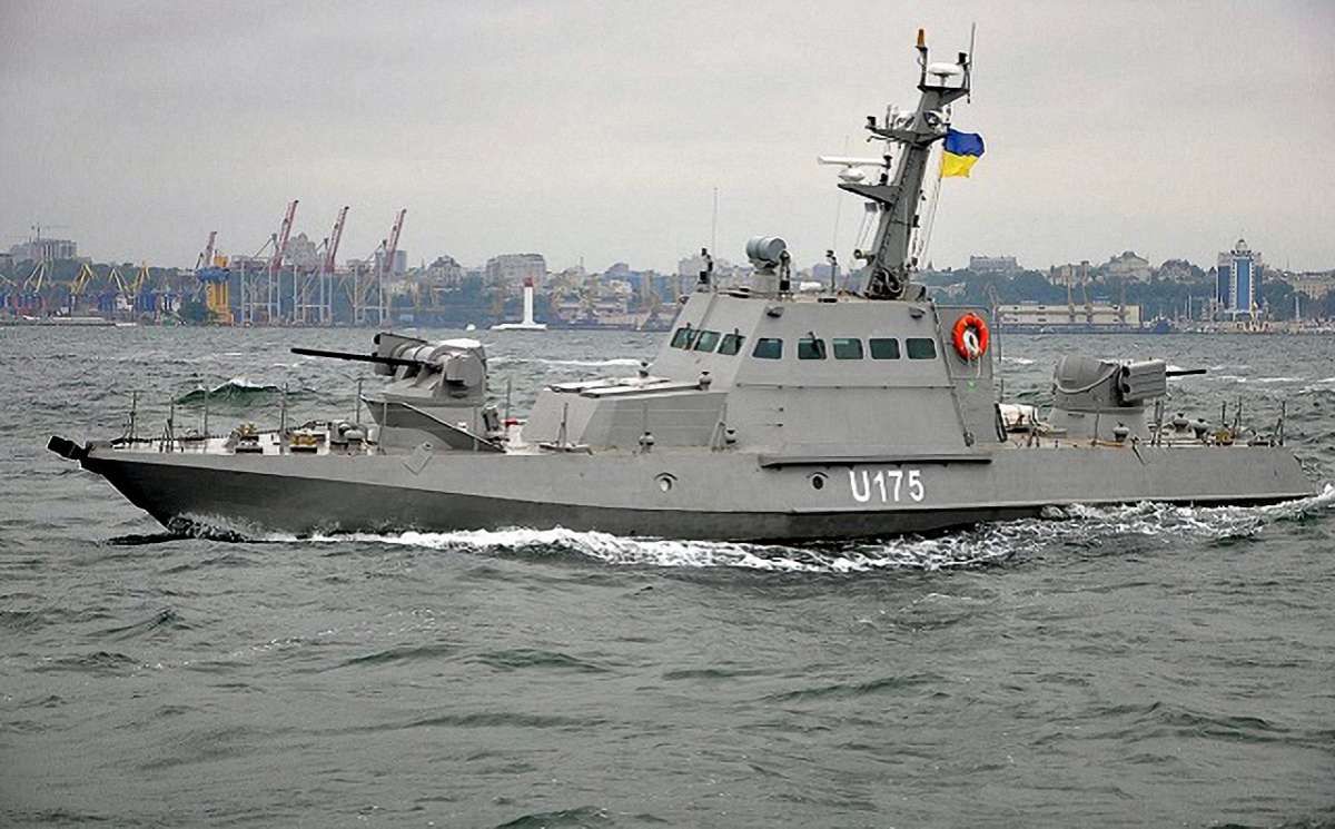 Україна знову відправить військові кораблі через Керченську протоку