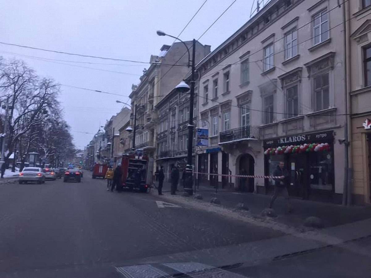 Під час пожежі в квартирі на проспекті Свободи загинув 72-річний власник