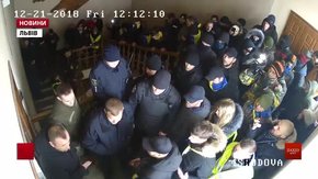 Спроба захоплення редакції ZAXID.NET: відео з камер спостереження