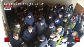 Спроба захоплення редакції ZAXID.NET: відео з камер спостереження