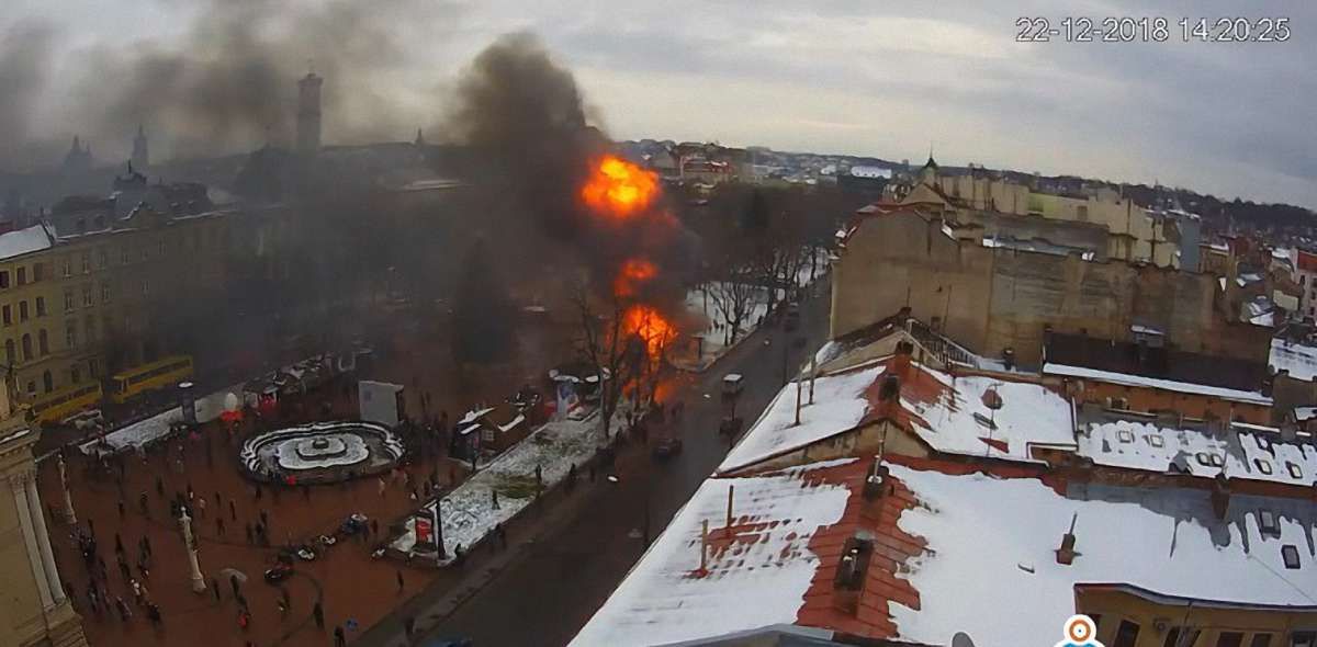 Організатори різдвяного ярмарку прокоментували вибух у центрі Львова