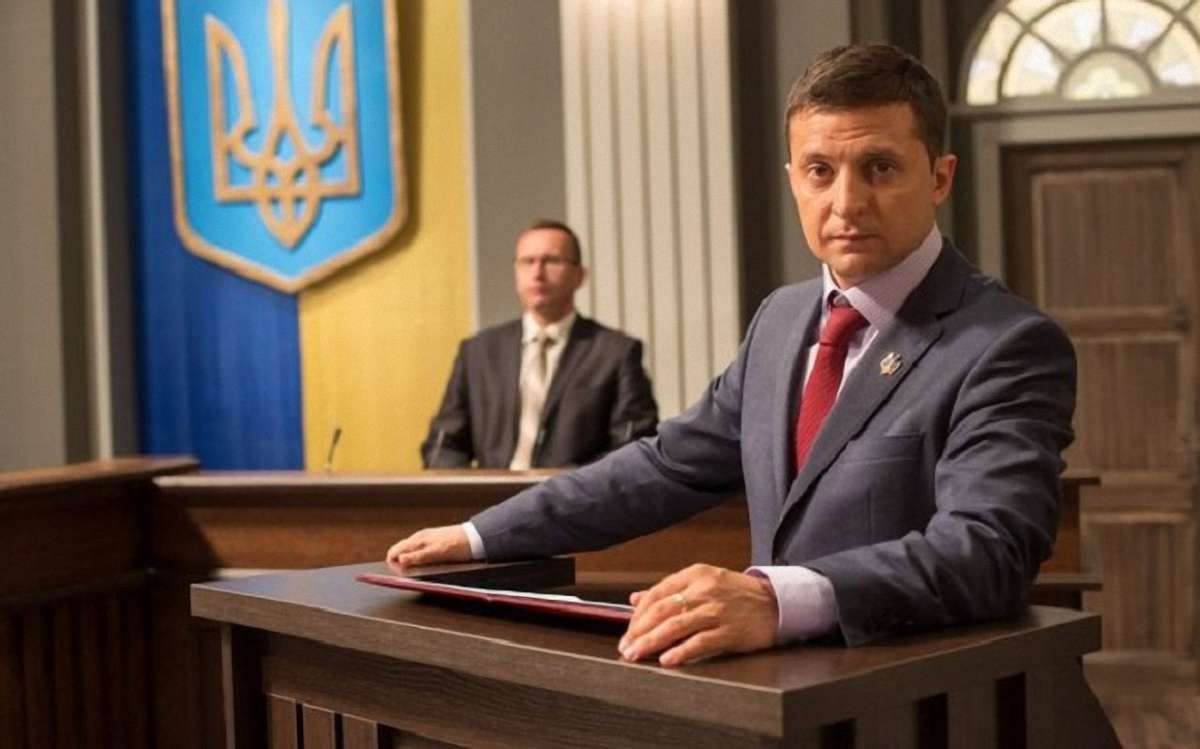 Шоумен Володимир Зеленський заявив, що його партія «Слуга народу» йде в політику
