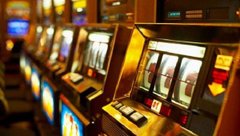 Поліція заявляє про закриття всіх гральних салонів. Давайте перевіримо