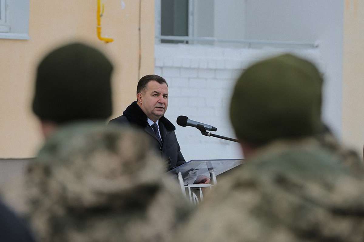 Міністр оборони України назвав зарплати військових з 1 січня
