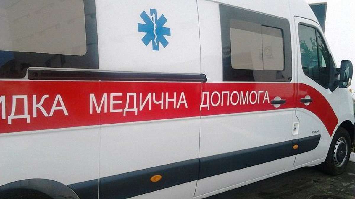 Під час проведення ремонтних робіт у Львові завалило ґрунтом 58-річного слюсаря