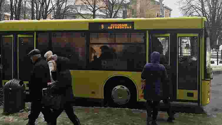 У Львові змінили схему руху сімох автобусних маршрутів 