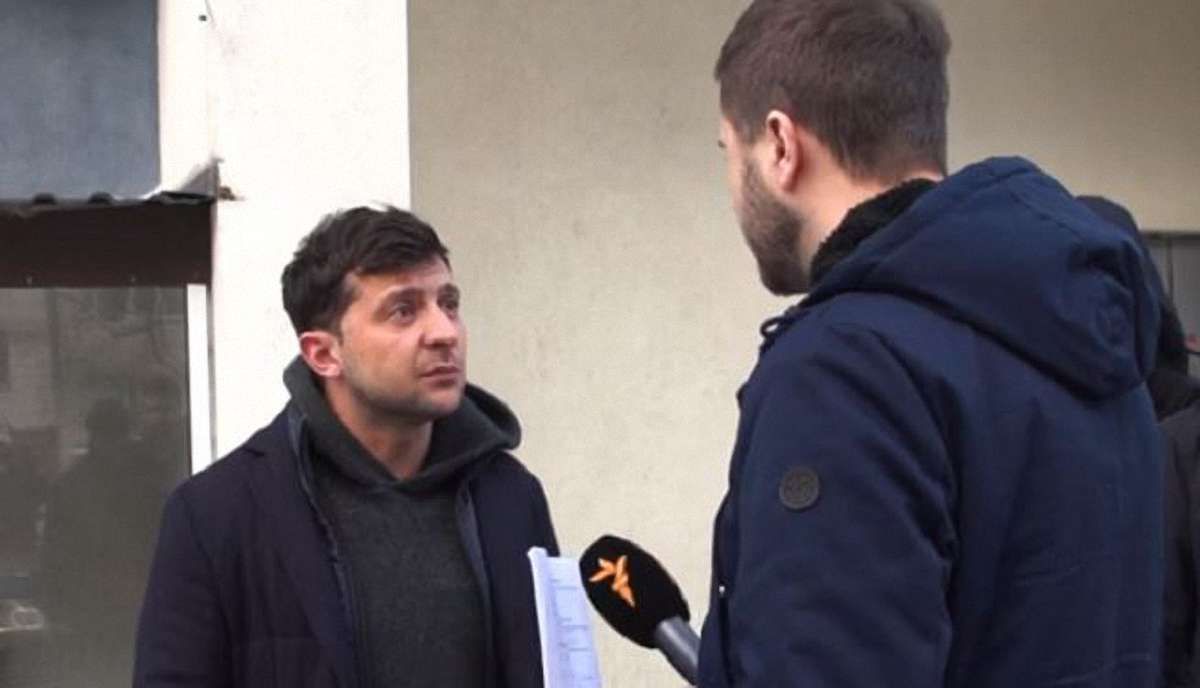 Зеленського супроводжує автомобіль групи «Приват» Ігоря Коломойського