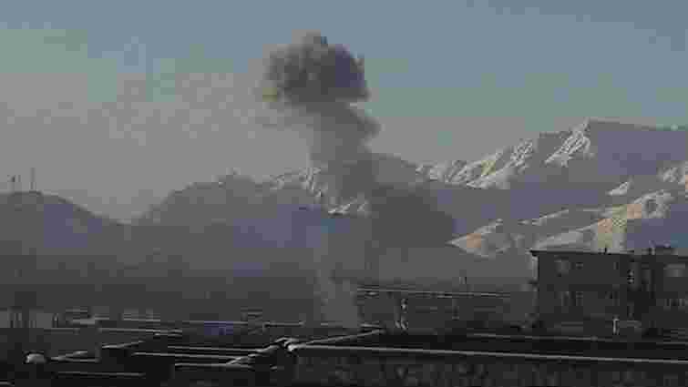 В Афганістані внаслідок вибуху біля військової бази загинуло 12 людей