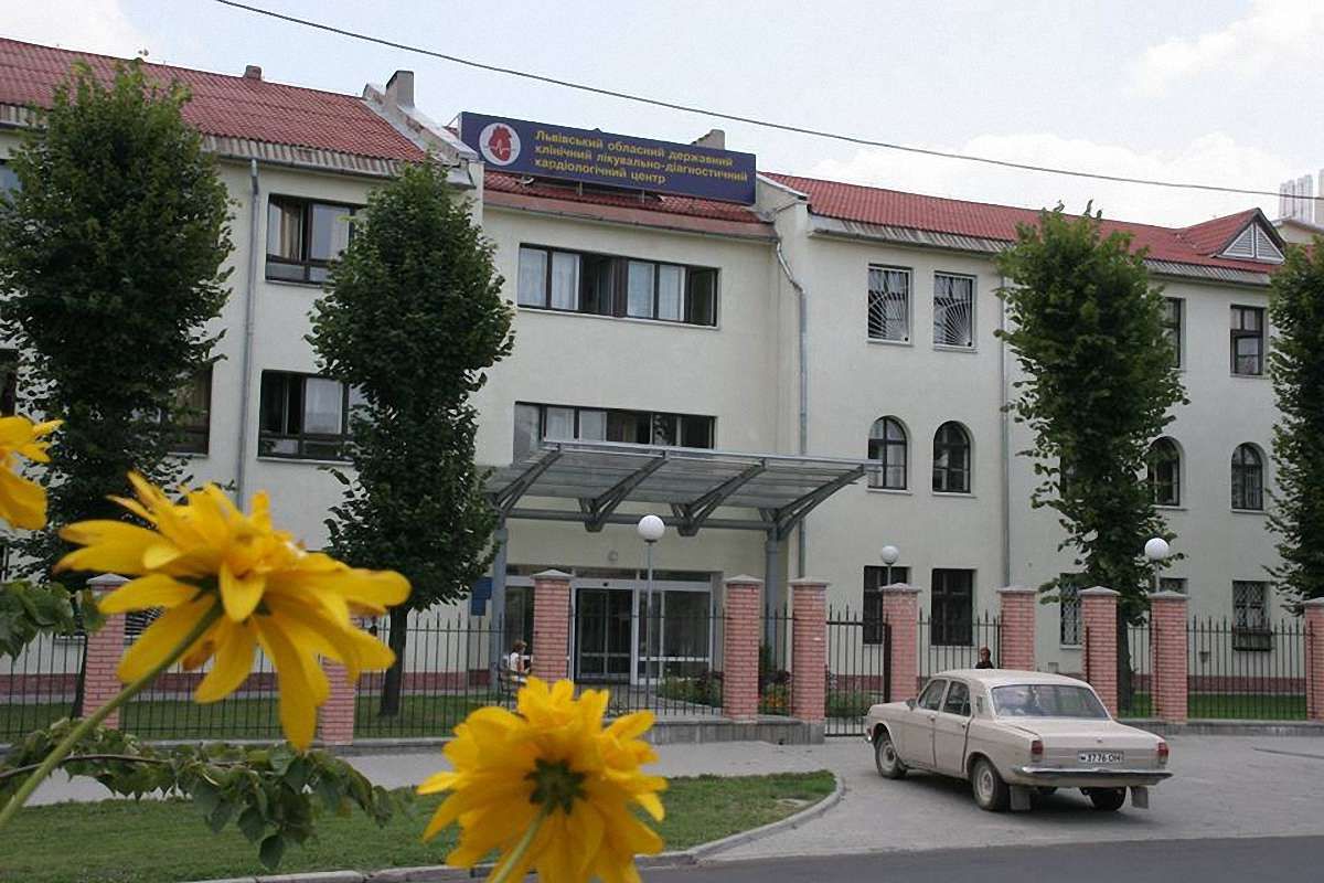 Кардіохірурги врятували 43-річного львів’янина, якому загрожувала раптова зупинка серця