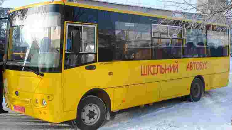 На Київщині діти отруїлися після поїздки у шкільному автобусі
