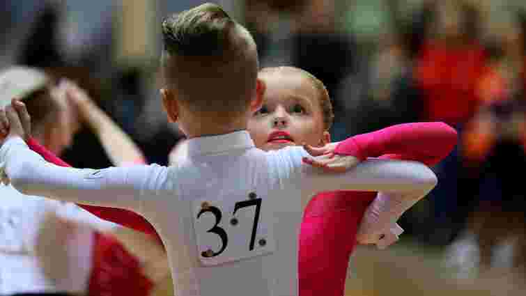 Понад 200 пар взяли участь у змаганнях зі спортивних танців у Львові