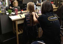 «Татку, я віддам своє волосся хворим діткам...»