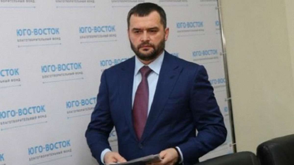 Київський суд скасував арешт майна екс-міністра МВС Віталія Захарченка