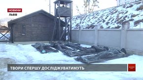 У музеї «Територія терору» вирішують, що робити з демонтованими з Монументу слави барельєфами