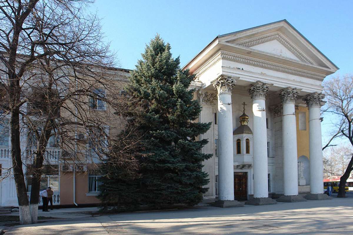 В окупованому Сімферополі хочуть закрити єдиний український православний храм