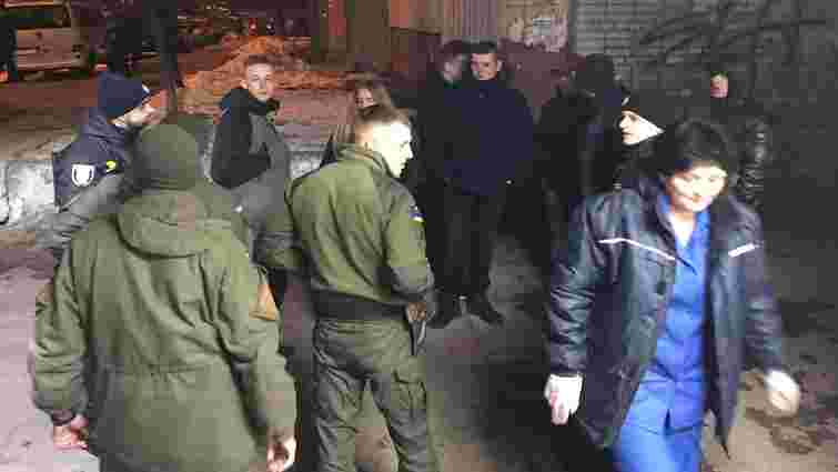 Поліцейські затримали двох учасників масових бійок підлітків на Сихові