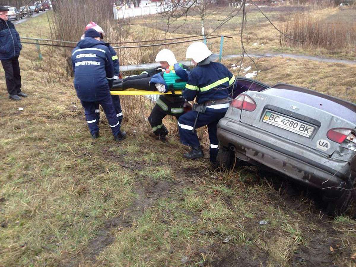 Внаслідок аварії у Червонограді постраждали троє людей