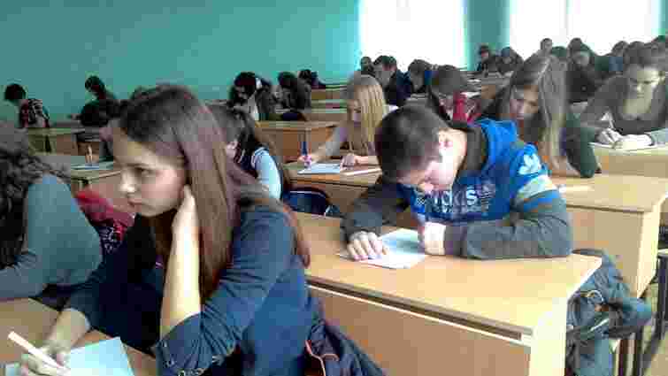 У 27 школах Львова через  кір і грип призупинено навчання
