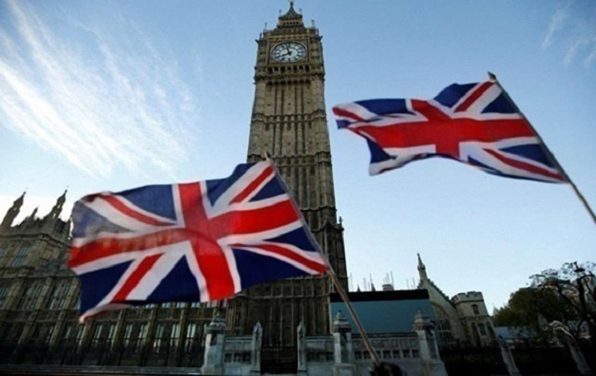 Парламент Великої Британії відмовився відтермінувати Brexit