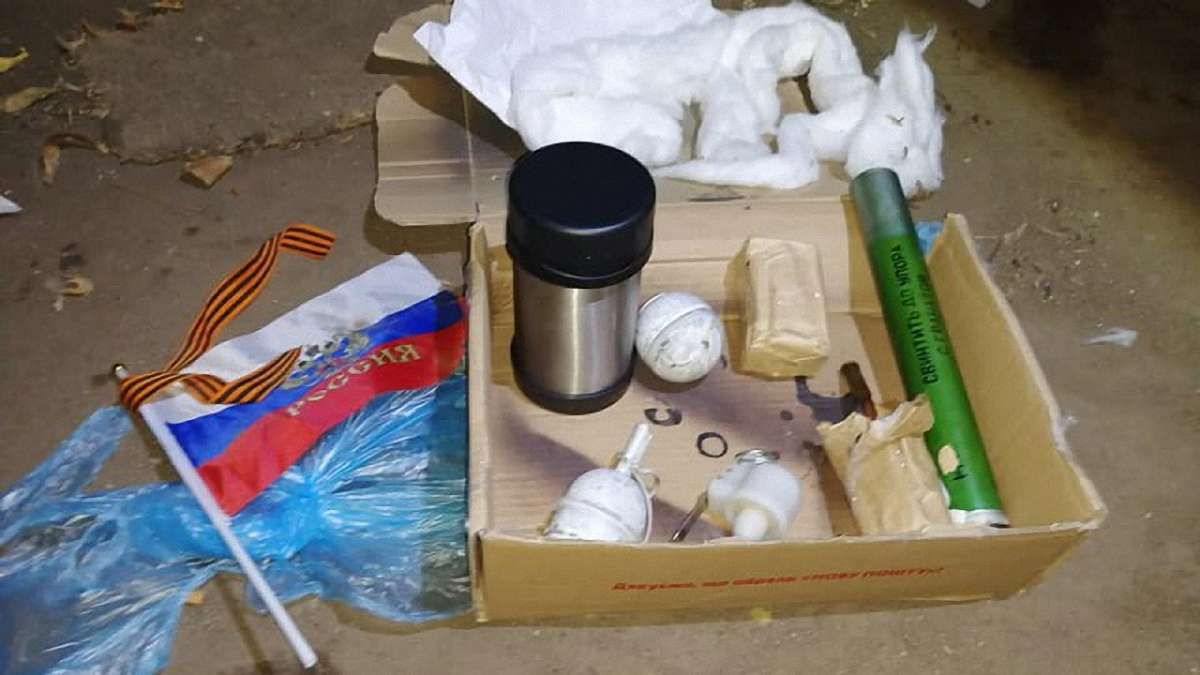 На Донеччині під час розмінування схрону з боєприпасами загинув сапер