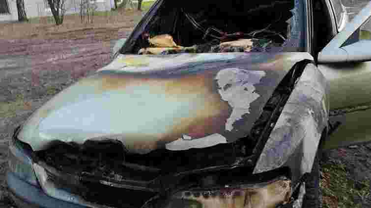 На Волині спалили автомобіль інспектора Держпраці