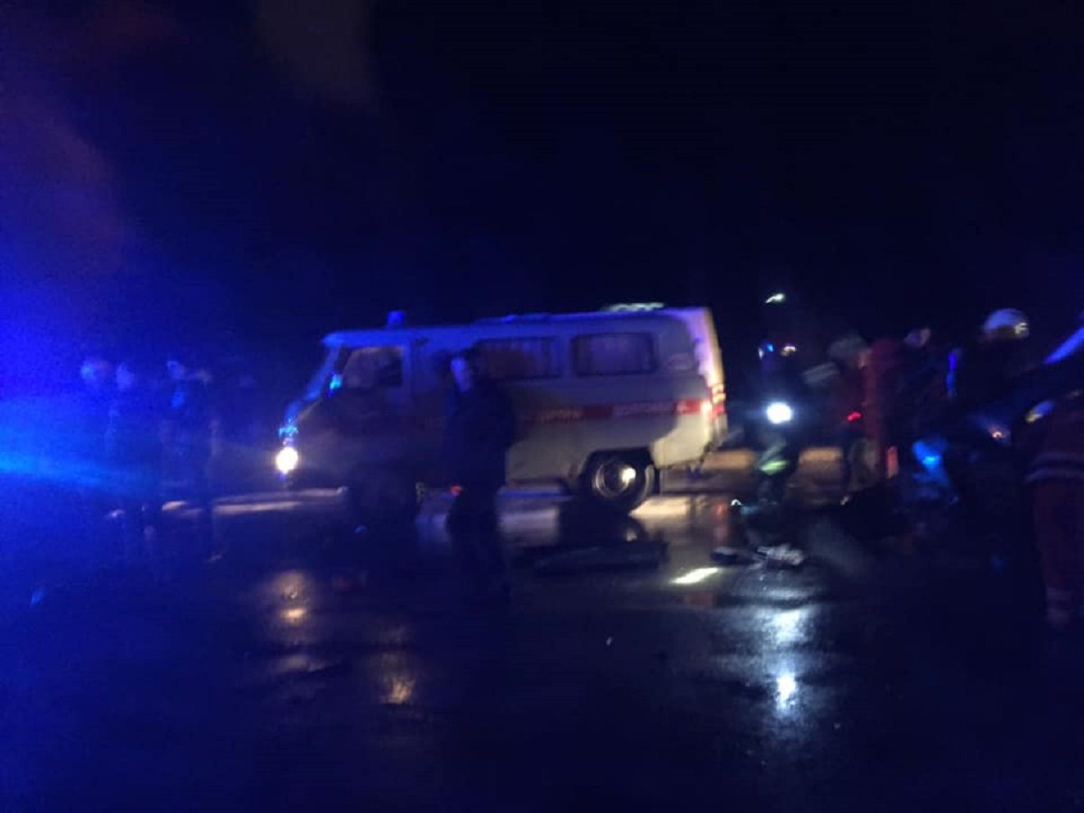 Таксист і його пасажирка загинули у ДТП біля Луцька