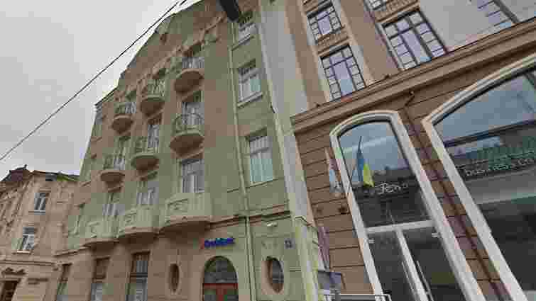 Будівлю банку в центрі Львова перебудують під готель