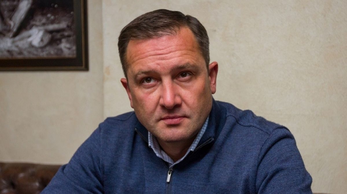 Порошенко звільнив Ігоря Уманського з посади свого економічного радника