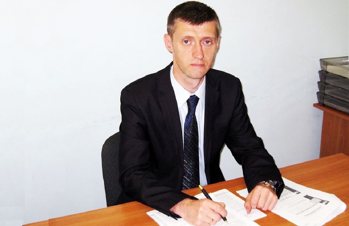 У центрі Львова на хабарі затримали фінансиста міської ради Олега Дроздова