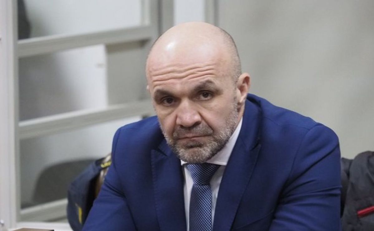 Суд відсторонив від посади голову Херсонської облради Владислава Мангера