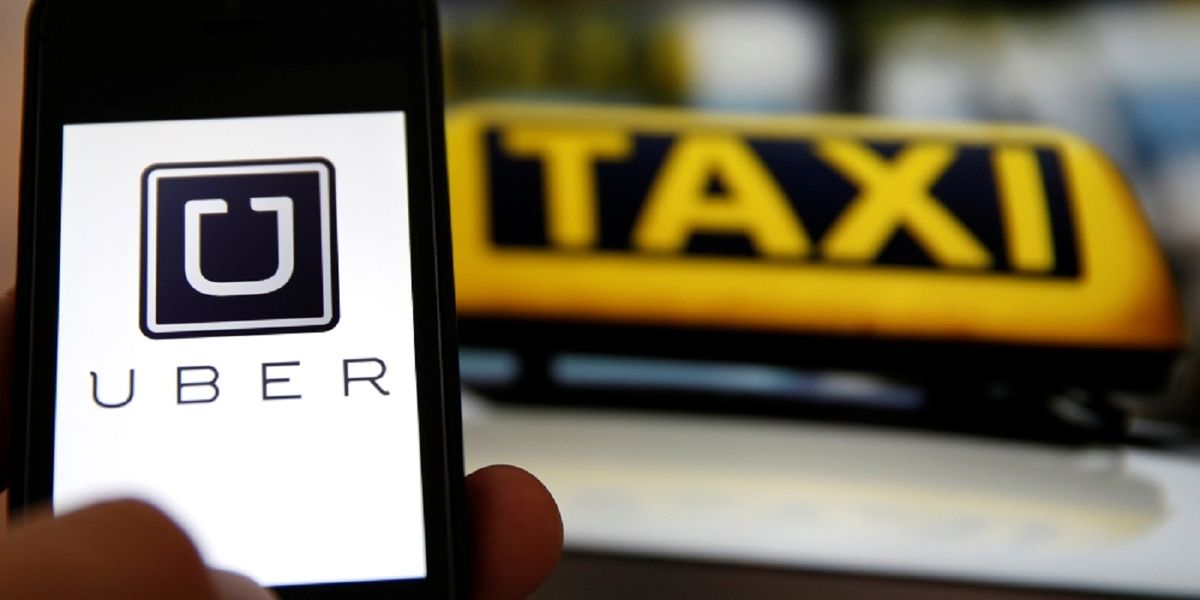 У Варшаві шестеро поляків побили водія Uber, бо той виявився українцем