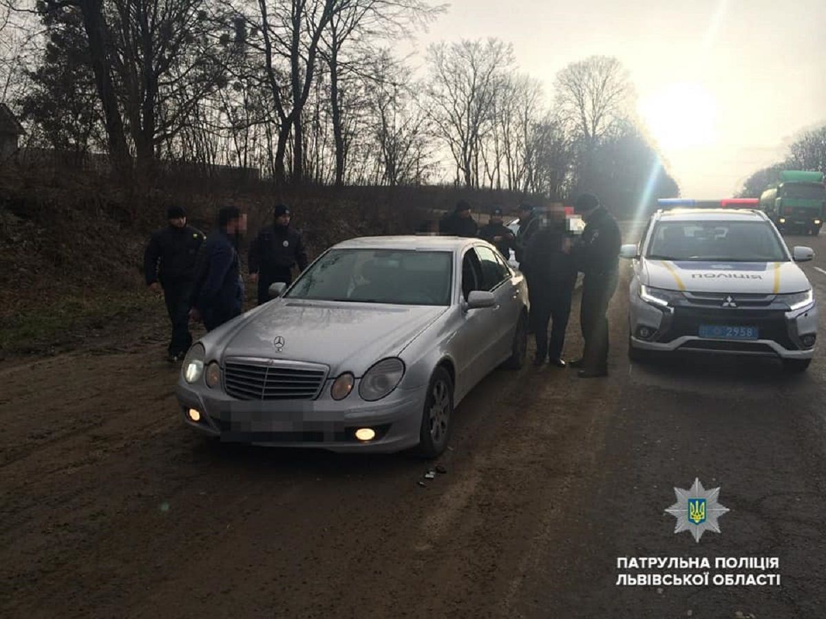 Двоє іноземців пограбували літнє подружжя львів'ян у їхньому помешканні