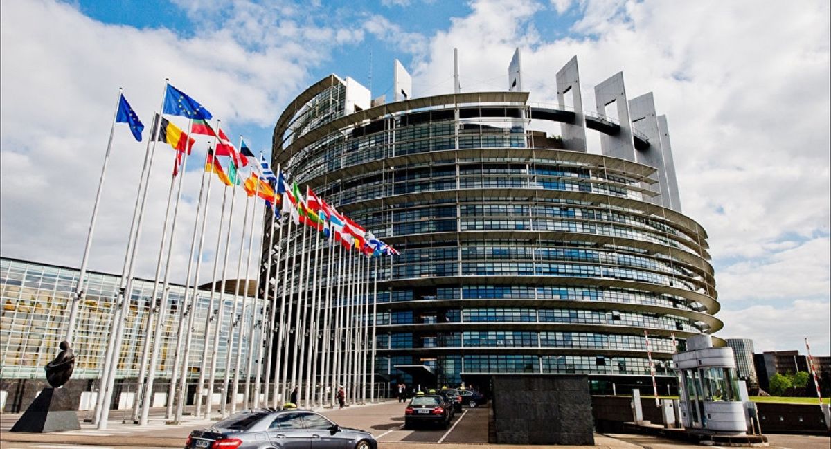 Європарламент більше не вважає Росію стратегічним партнером