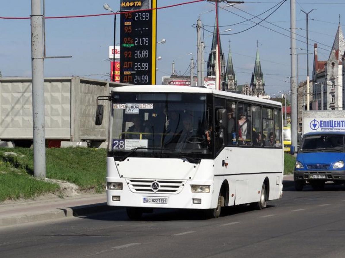 АТП-1 продовжує роботу автобусів на маршруті №28 у вечірній час