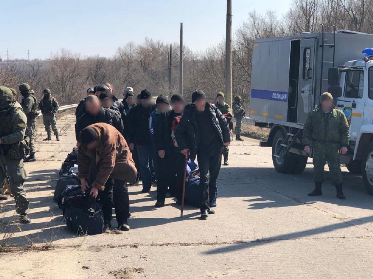 Із окупованої Луганщини Україні передали 60 засуджених