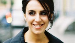 «Якщо одна людина в залі – я співаю»