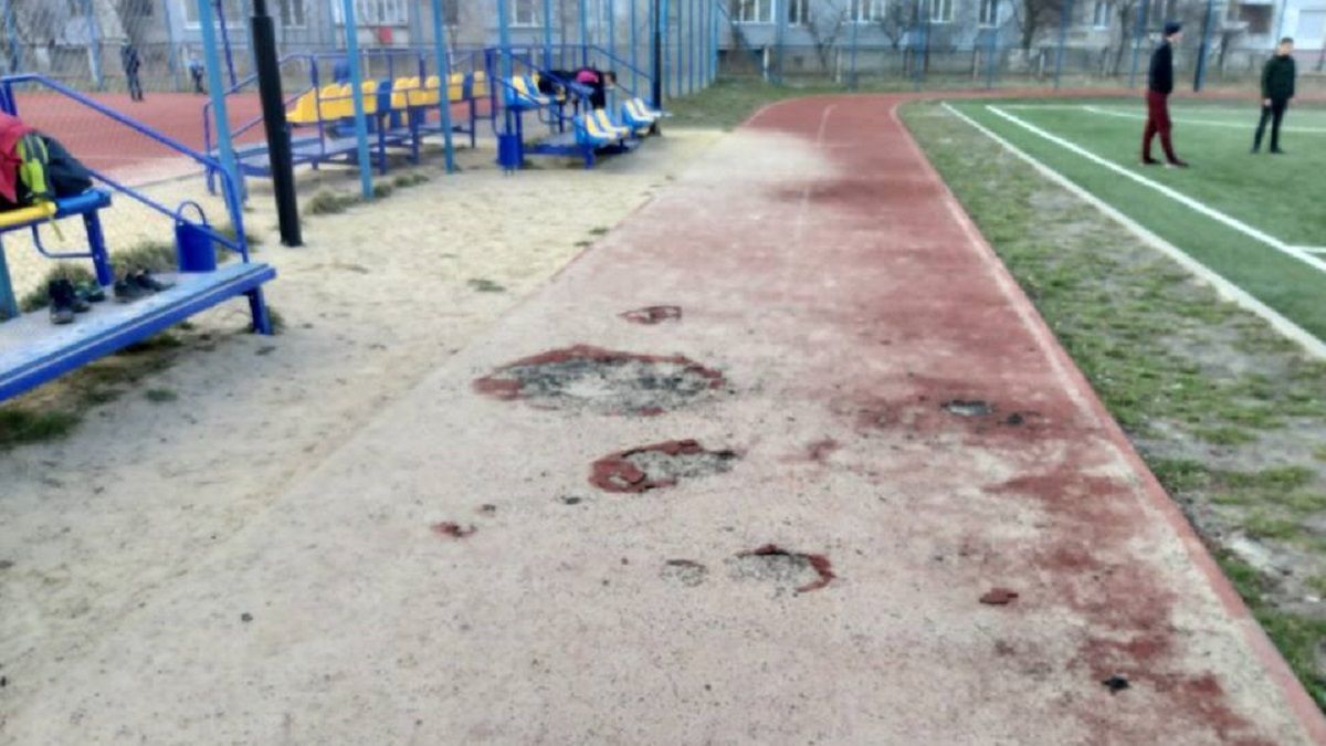 Спортмайданчик у Червонограді за 3,5 млн грн зруйнувався через півроку після відкриття