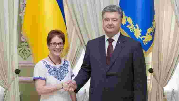 Петро Порошенко заявив про повну підтримку посла США в Україні Марі Йованович
