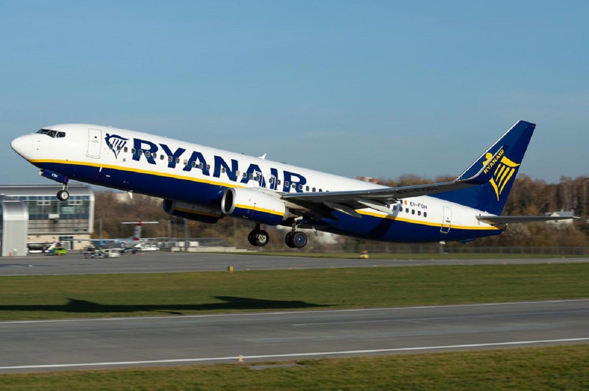 Ryanair у червні розпочне польоти з Одеси і Харкова