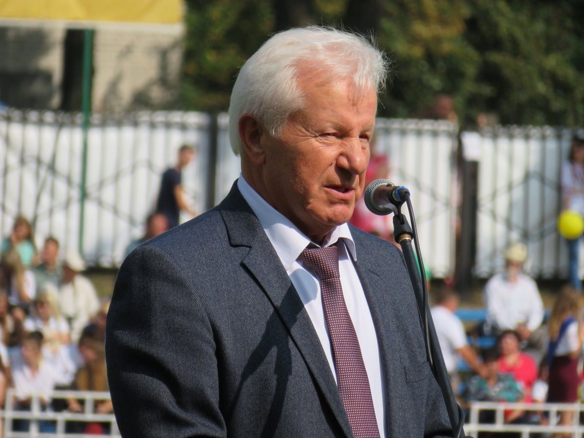Олександр Мороз зняв свою кандидатуру з виборів президента України