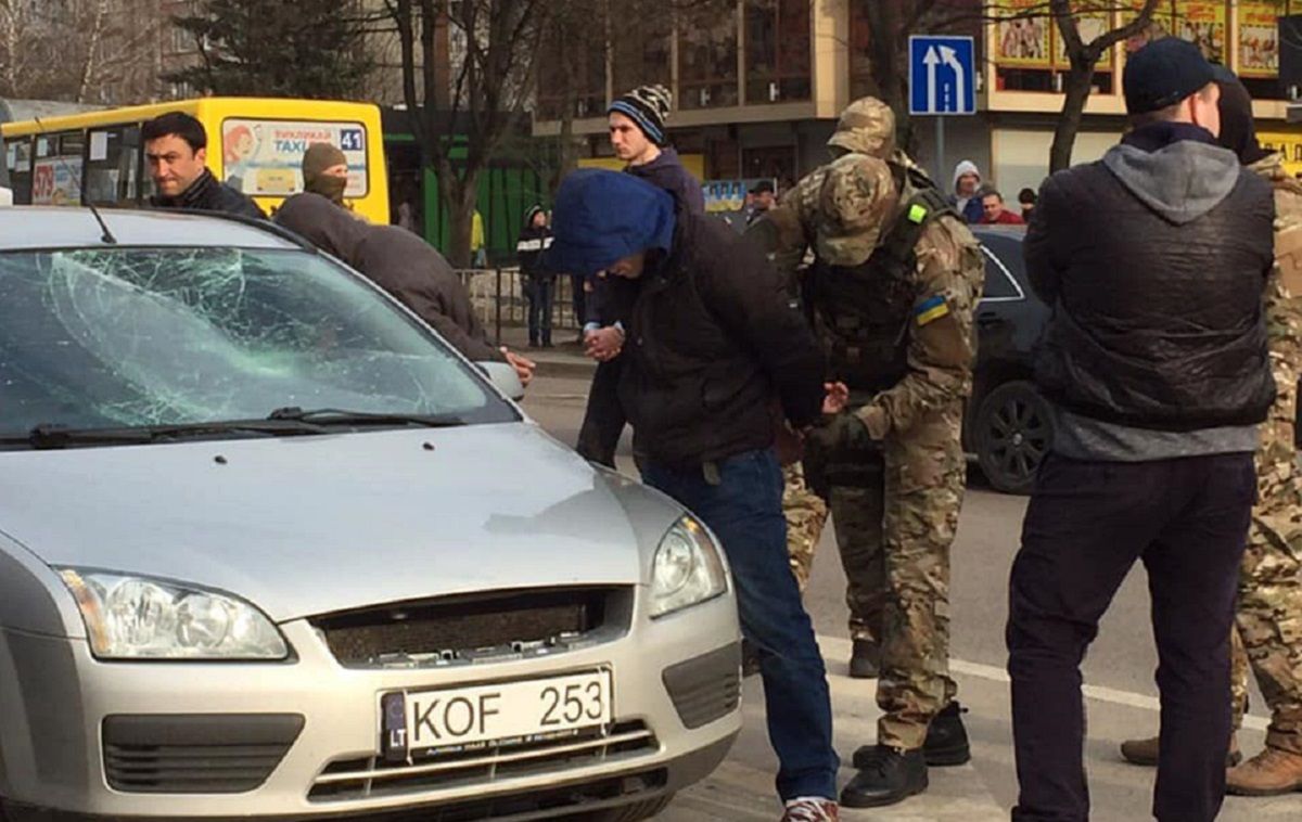 Суд дозволив вийти під заставу злодіям, яких затримали спецпризначенці КОРД на Сихові
