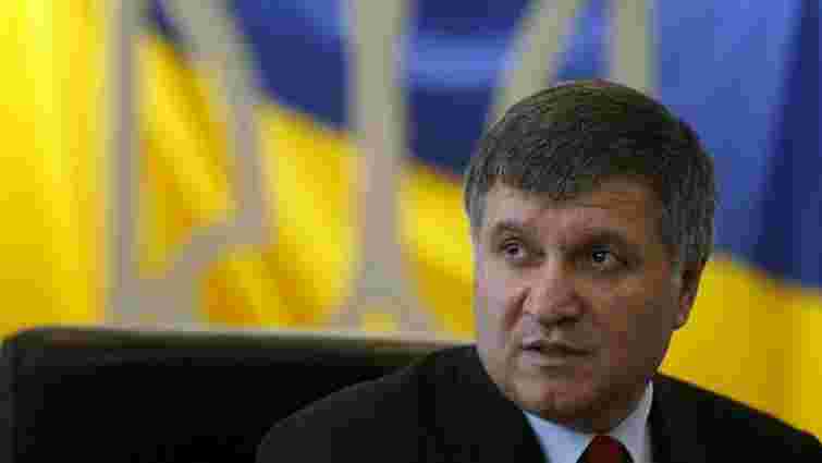 Аваков заявив, що Порошенко і Тимошенко провели найбрудніші передвиборчі кампанії