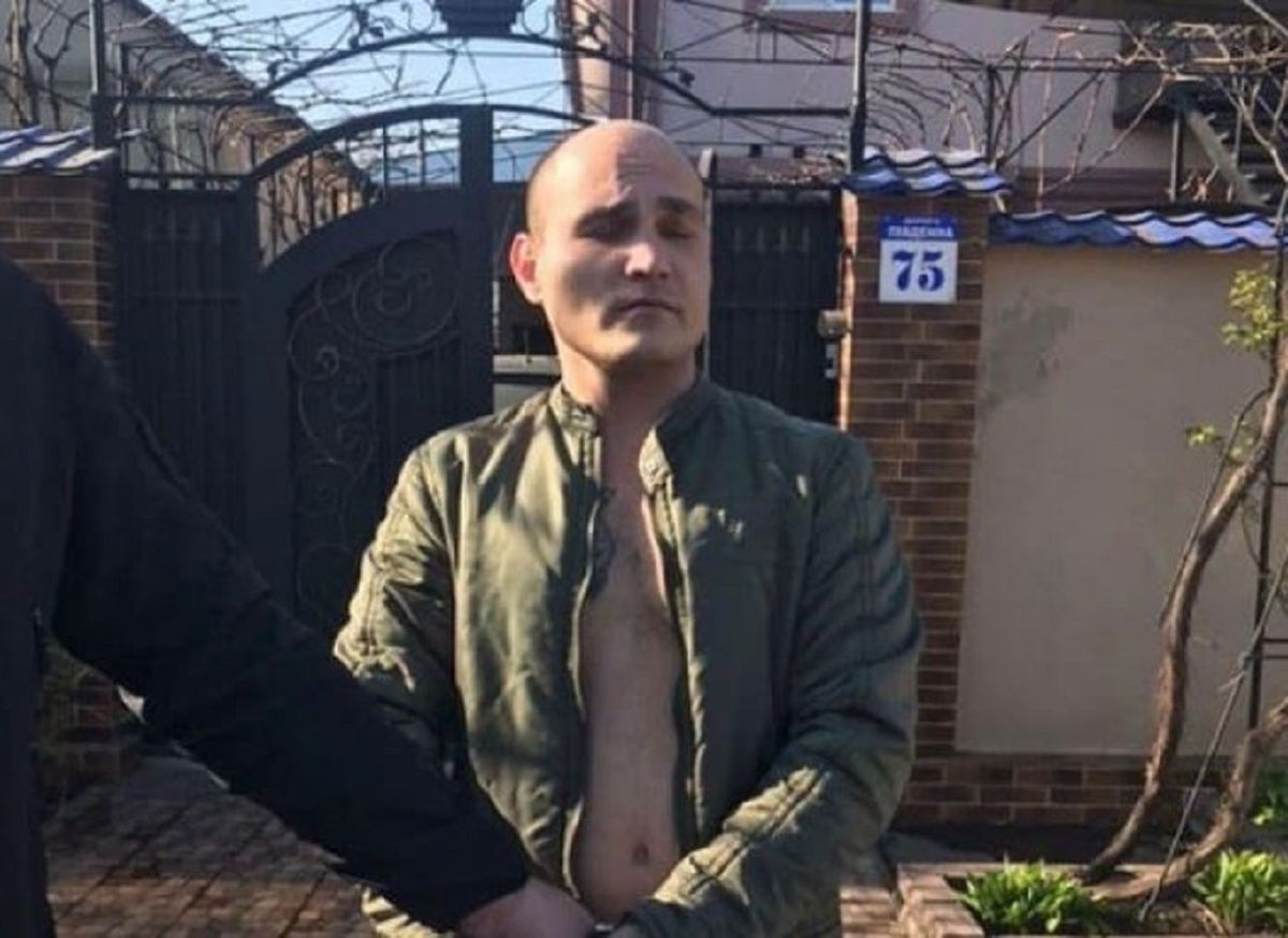 Поліція затримала чоловіка, який бив постраждалих в ДТП в Одесі бійців Нацгвардії