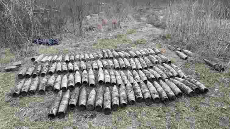 На туристичній базі на Луганщині виявили склад з артилерійськими снарядами 