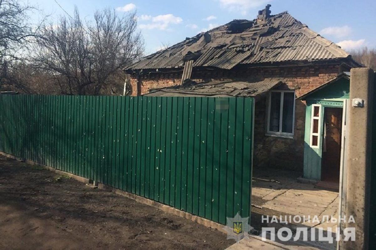 Бойовики обстріляли селище Золоте на Луганщині