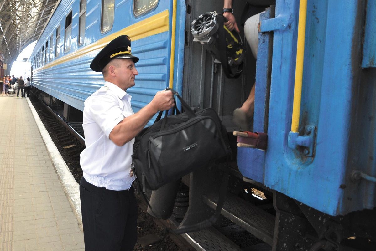 В українських потягах заборонили перевозити багаж важчий від 50 кг