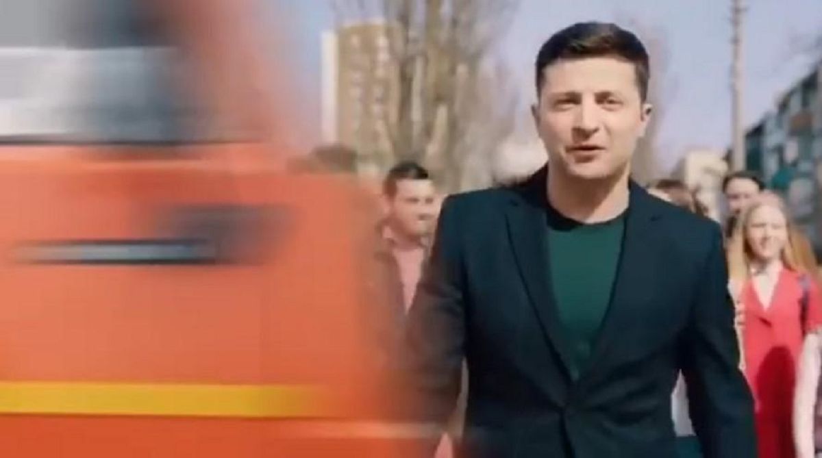 Нацполіція порушила кримінальну справу через відеоролик, на якому вантажівка збиває Зеленського