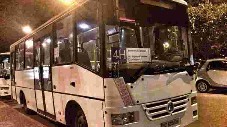  Вартість проїзду у нічних автобусах Львова зросла до 14 грн
