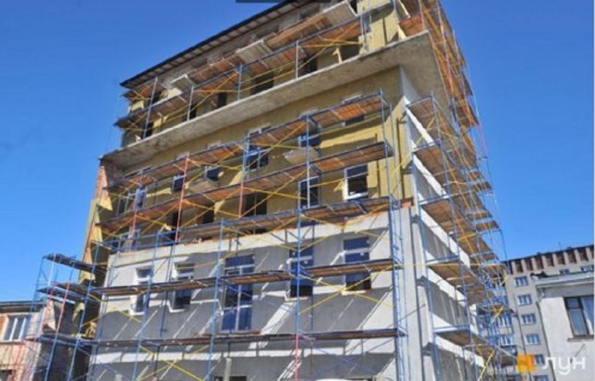 Мерія повторно закликала купувати квартири у Львові лише в перевірених забудовників